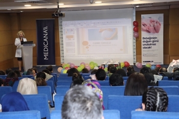 Medicana Gebe Eğitim Seminerleri Başladı