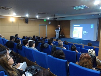 CyberKnife teknolojisini diğer hastanelerle paylaştık