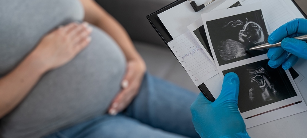 13 haftalık gebelikte anne ve bebek neler yaşar? 13 haftalık kaç aylık hamile oluyor?