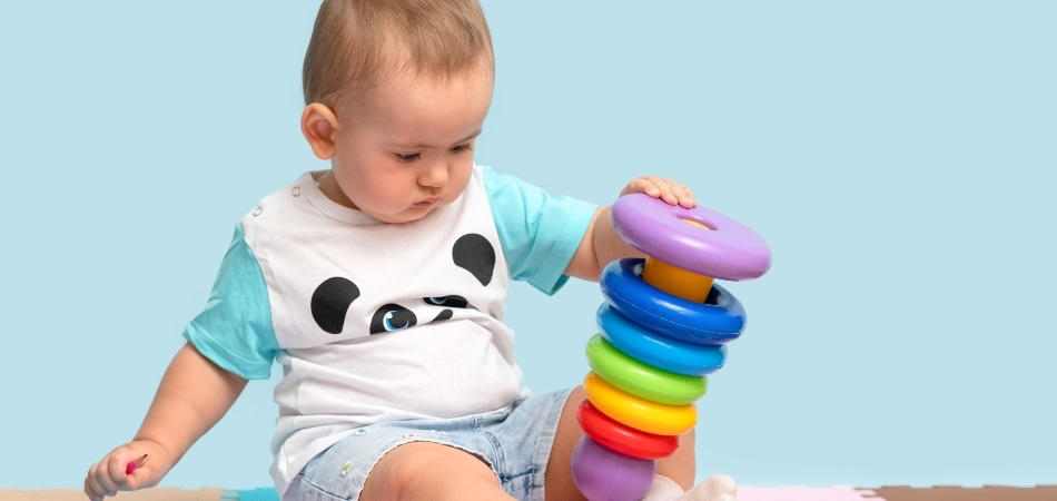 15 aylık bebek gelişimi nasıldır? 15 aylık bebek neler yapabilir?