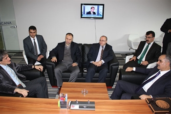 Sivas Belediye Başkanı Sami Aydın Medicana Sivas Hastanesini Ziyaret Etti