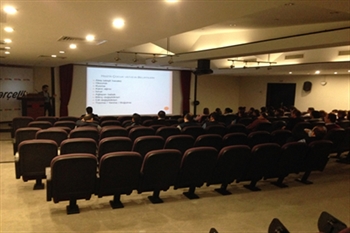 Medicana International İstanbul Hastanesi Kurum Seminerlerine Hız Kesmeden Devam Ediyor