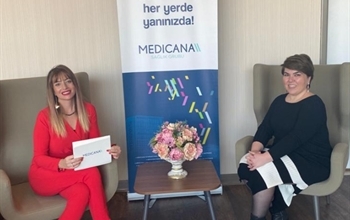 Medicana  Bursa'da Selin Altan İle Anne-Baba Okulu Başladı!