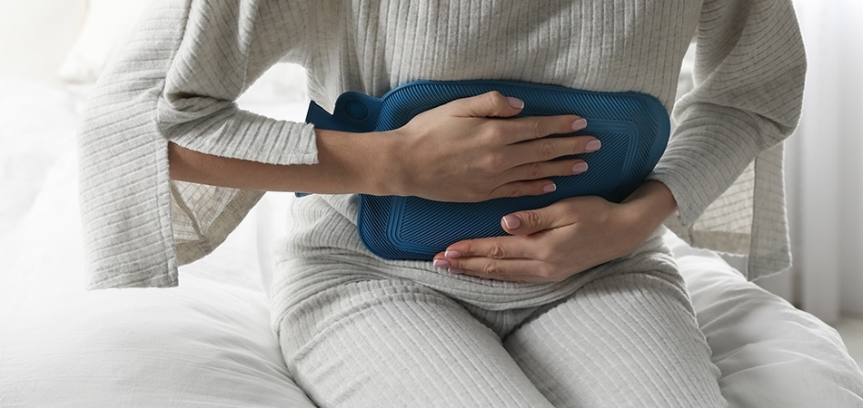 Adet sancısını en hızlı ne geçirir? Adet sancısına iyi gelen bitkisel çözümler…