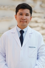 Uzm. Dr. Ahmad Farid Nazari