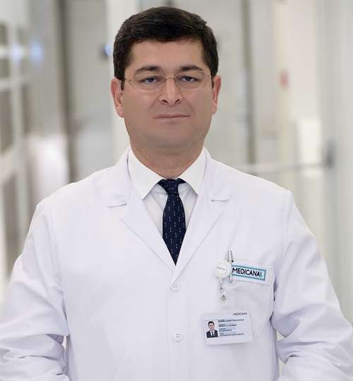 Uzm. Dr. Ahmet Cem Özuğuz