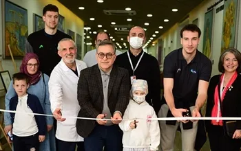 “Umutlar Çocukların Ellerinde Renkleniyor” Projesiyle Lösemili Çocuklara Destek