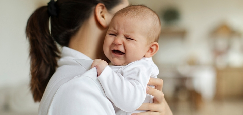 Bebekte kolik nedir? Kolik belirtileri, nedenleri ve ailelerin merak ettikleri