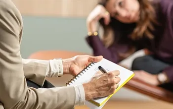 Borderline kişilik bozukluğu nedir? Belirtileri, nedenleri ve tedavi yaklaşımları