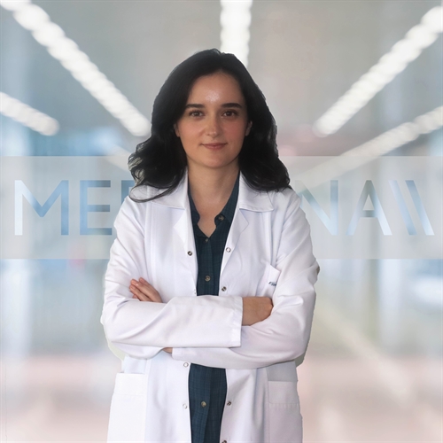Uzm. Dr. Cansu Özkoçer