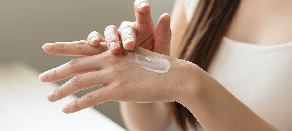 Cildi nemlendirmek için ne yapmalı? Nemli bir cilt için günlük bakım rutini