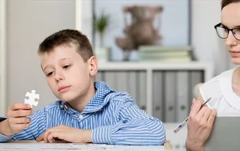 Çocuklarda gelişim bozukluğu nedir? Gelişim bozukluğu belirtileri nelerdir?