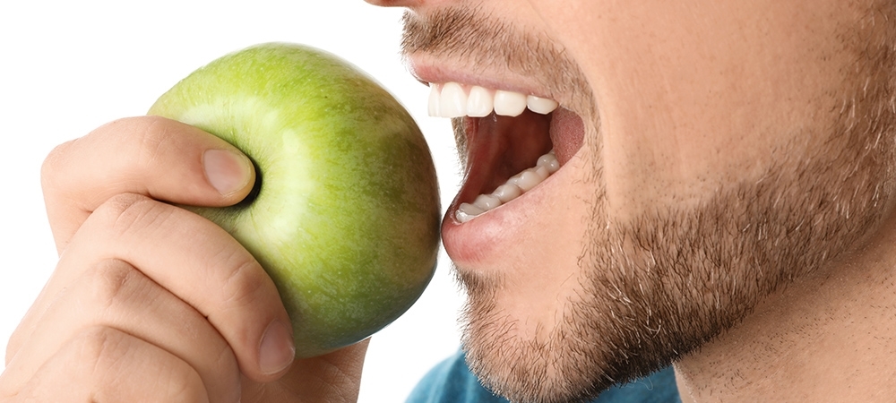 Dişleri beyazlatan yiyecekler nelerdir? Dişi en çabuk ne beyazlatır?