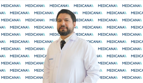 Doç. Dr. Tezcan Peker 