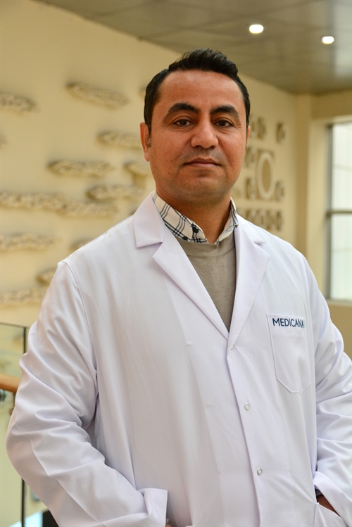 Doç. Dr. Sait Alim