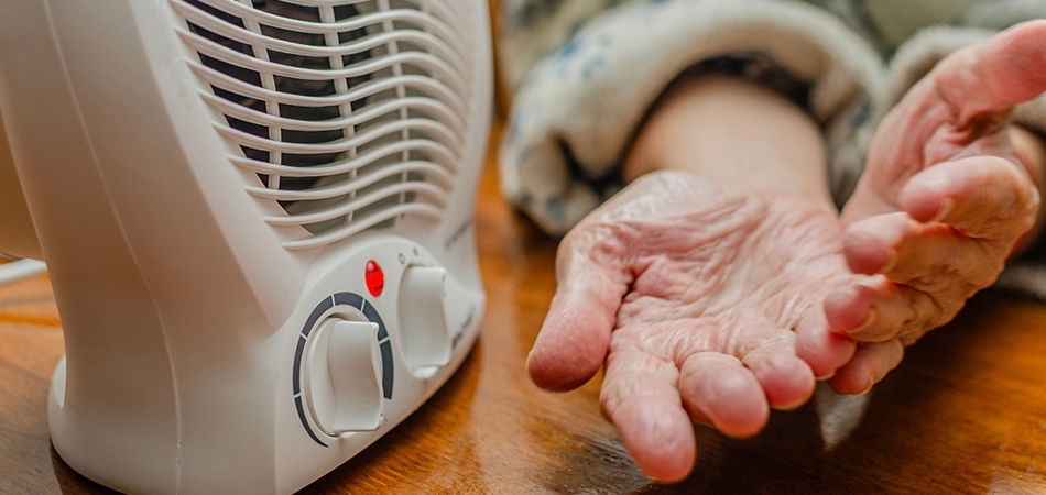 Eller neden üşür?