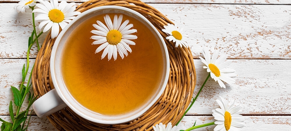 Emziren anneler papatya çayı içebilir mi? Papatya çayı emzirirken süte geçer mi?