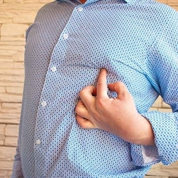 Erkeklerde Meme Büyümesi: Gynecomastia