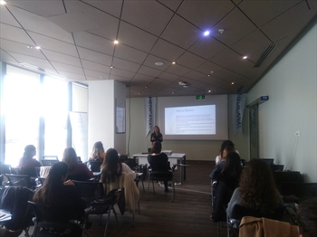 Gebe Okulunun Bu Ay ki Konusu Stres Hormonunun Anne, Baba ve Bebek Üzerinde Etkisi Gebeler Tarafından Büyük İlgi Gördü.