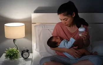 Gece meme reddi neden olur? Nedenleri, yanılgılar ve çözüm yolları