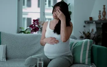 Hamilelikte migren ağrısı nasıl geçer? Hamilelikte şiddetli baş ağrısına ne iyi gelir?