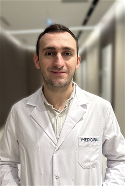 Dr. Hamit Alcay
