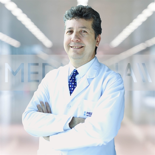 Prof. Dr. Kaan Oysul 