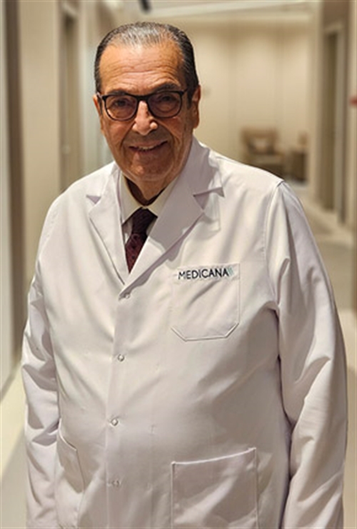 Doç. Dr. Kadir Eltutar