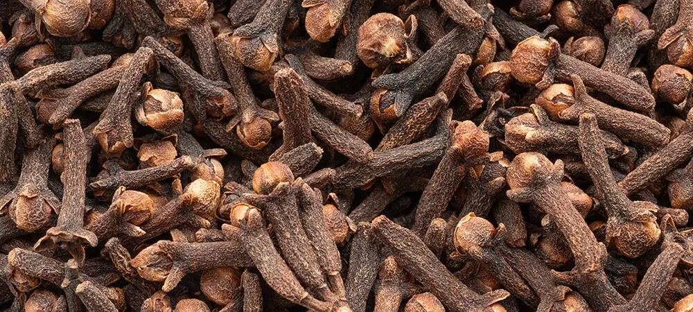 Karanfilin fayda ve zararları nelerdir? Karanfil yutmak neye iyi gelir? Karanfilin fayda ve zararları nelerdir? Karanfil yutmak neye iyi gelir?