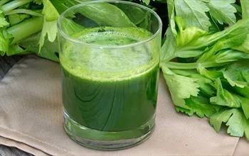 Kereviz suyu: Besin değeri, sağlık etkileri ve dikkat edilmesi gerekenler
