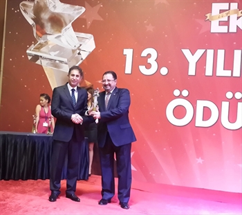 Medicana ‘Yılın Sağlık Grubu’ Ödülü’nü aldı