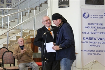 HOG Bosphorus Harley Davidson Sürücüleri'nden Yaşlılara Saygı Haftasında Anlamlı Ziyaret