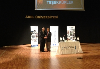 Arel Üniversitesi Öğrencileri Organ Naklinin Önemini Prof. Dr. Muzaffer Sarıyar İle Birkez Daha Hatırladı