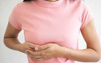 Memede kistin belirtileri nelerdir? Memede kist nasıl geçer?