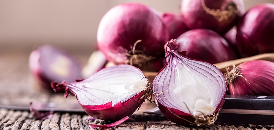 Mor soğan neye iyi gelir? Mor soğanı çiğ yemenin faydaları neler?
