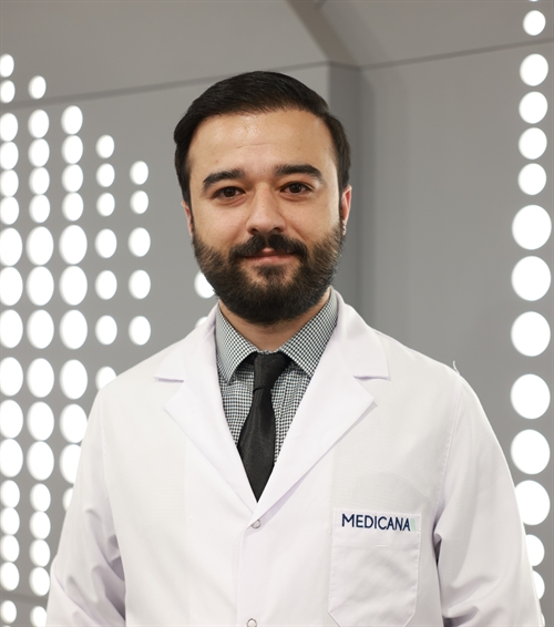 Op. Dr. Müslüm Özer