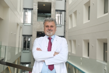 Safra ve pankreas kanalı hastalık için 'ERCP' yöntemi