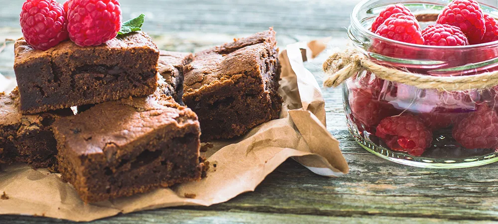 Şekersiz fit brownie nasıl yapılır? 3 malzemeli fit brownie tarifi... Şekersiz fit brownie nasıl yapılır? 3 malzemeli fit brownie tarifi...