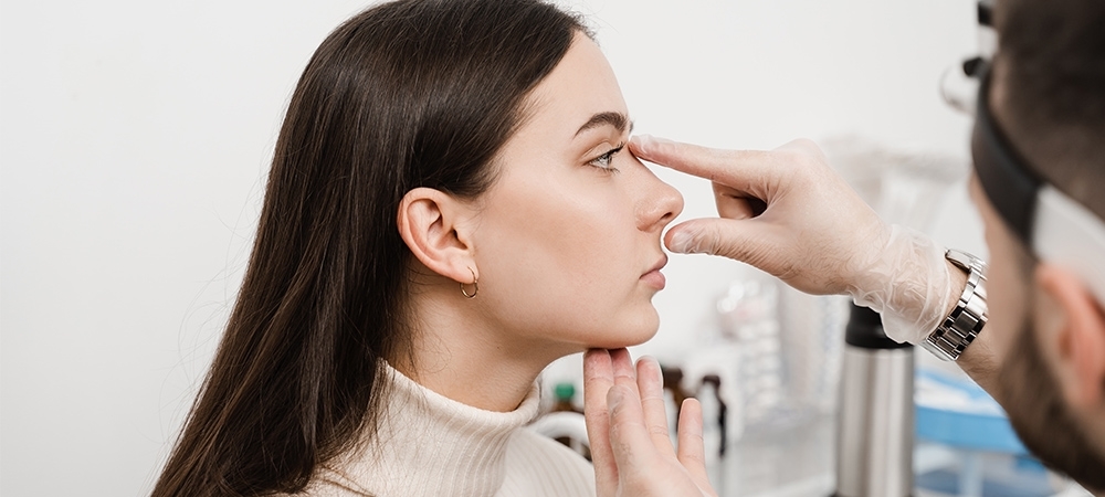 Septum deviasyonu nedir? Burun kıkırdak eğriliği nasıl geçer?