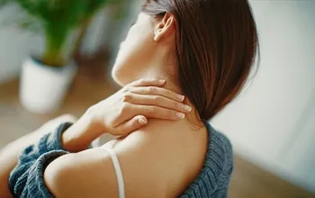 Servikal disk hernisi nedir, belirtileri nelerdir?