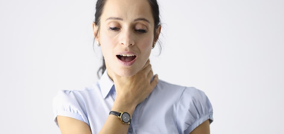 Ses kısıklığı neden olur? Ses kısıklığı neyin belirtisi olabilir?