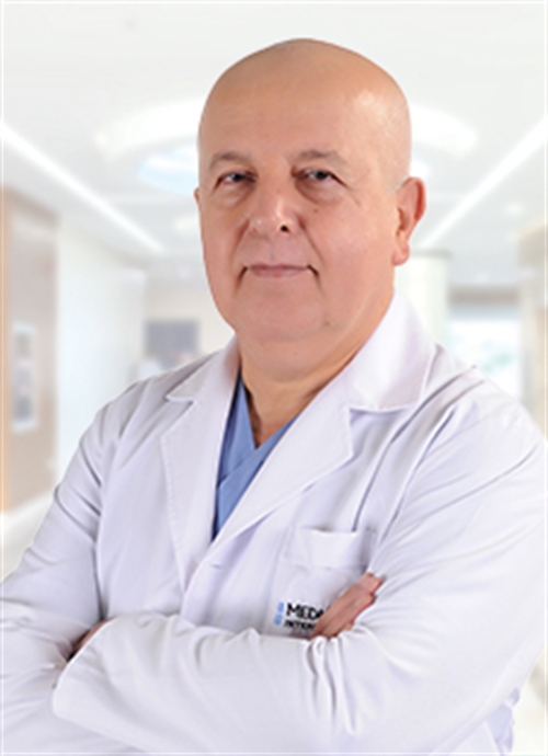 Uzm. Dr. Can Hamsıcı