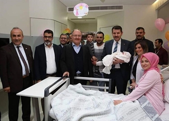 Sivas'ta yeni yılın ilk bebeği Zehra Melek oldu