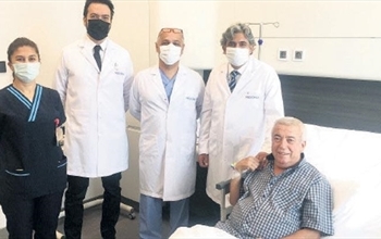 Derin bir Nefes Aldı