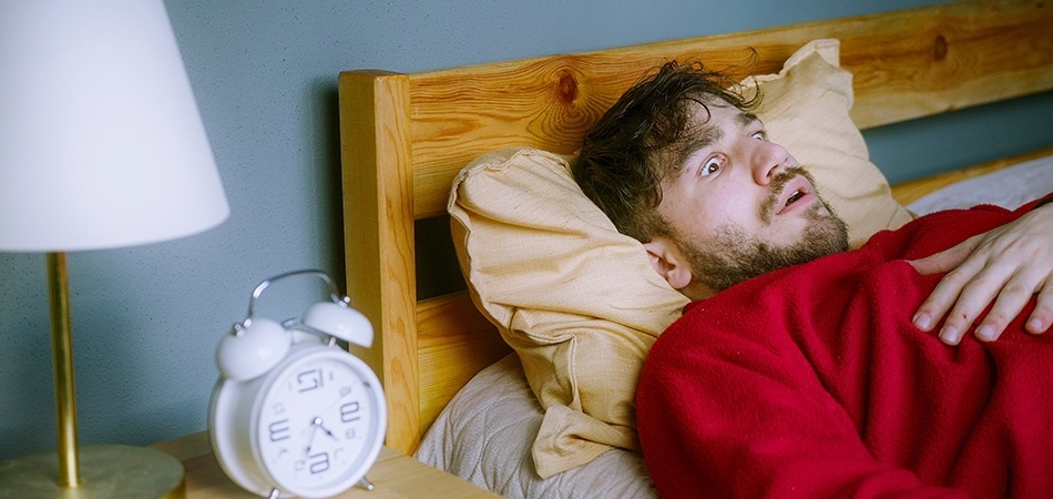 Uykuda kasılma neden olur? Kramp nasıl geçer?