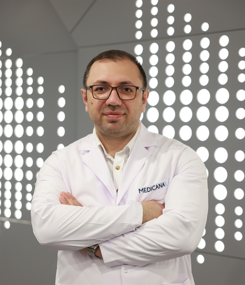 Uzm. Dr. Renat Pirmatov