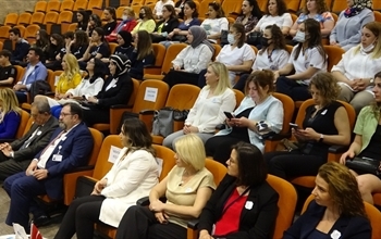 Küresel ve Dijital Dünyada Hemşireliğin Geleceği