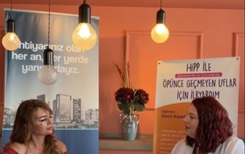 Online Anne-Baba Okulu Öpünce Geçmeyen Uf'larla Son Programını Yaptı!