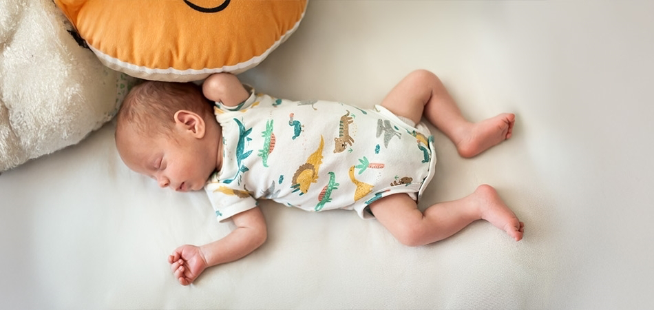 Yenidoğanlarda sepsis nedir? Yenidoğanda sepsis belirtileri nelerdir?