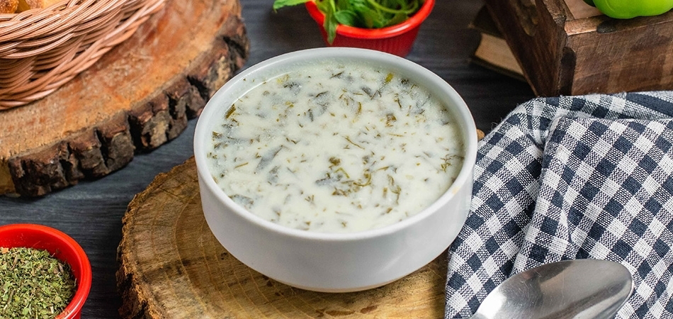 Yoğurt çorbası nasıl yapılır? Yoğurt çorbası kaç kalori?